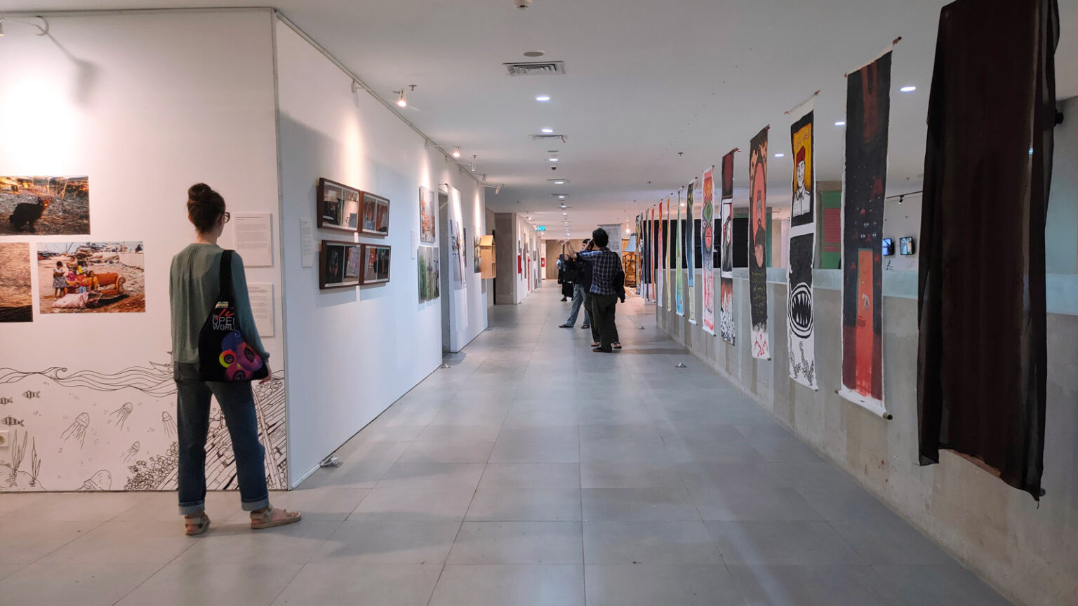 Contemporary Indonesian artists exhibited in Jakarta Contemporary Indonesian artists exhibited in Jakarta