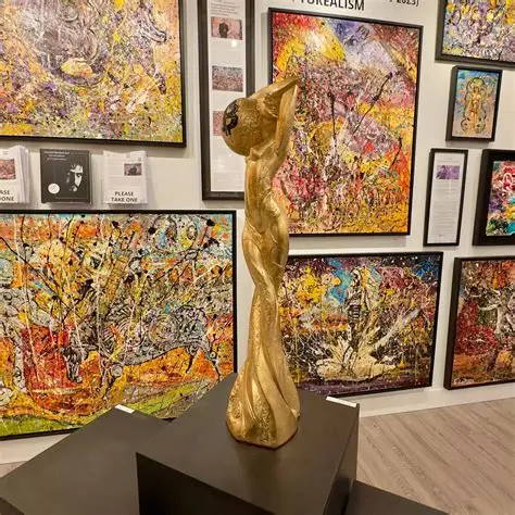 Museum conservation and display of software-based digital art