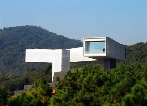 Sifang Art Museum designed by Steven Holl near Nanjing