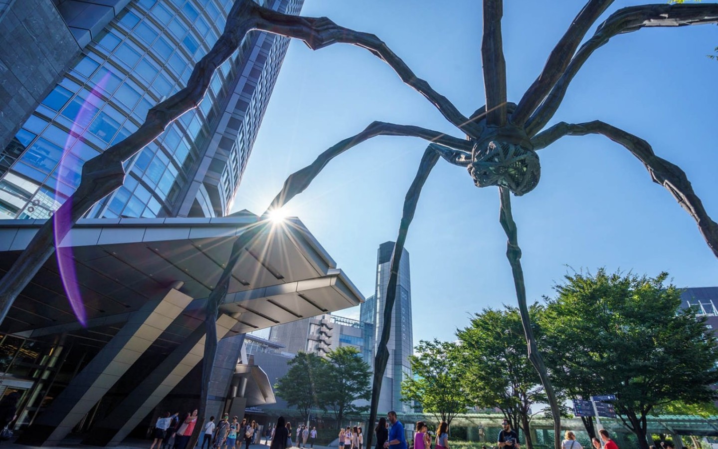 Louise-Bourgeois-shutterstock_711677821-1.renditionimage.1700.1133