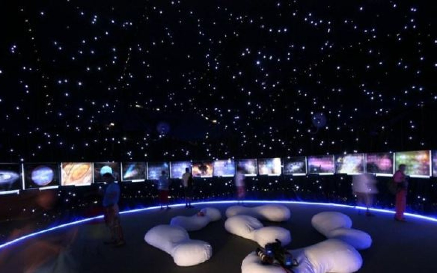 Feeling the Universe 2026/2027