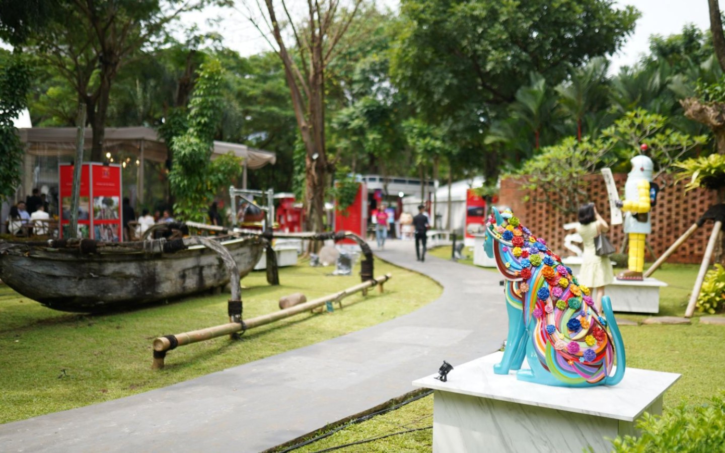 Art Jakarta Gardens 2027